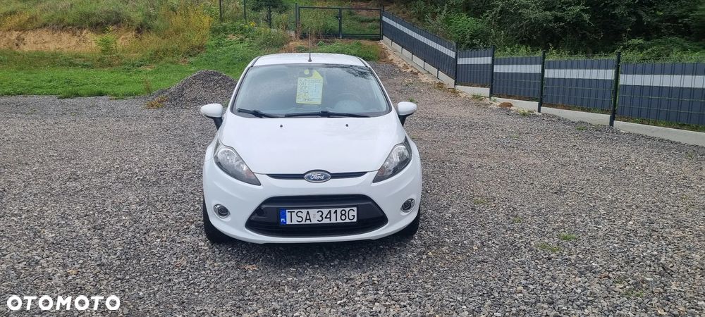 Ford Fiesta - 2