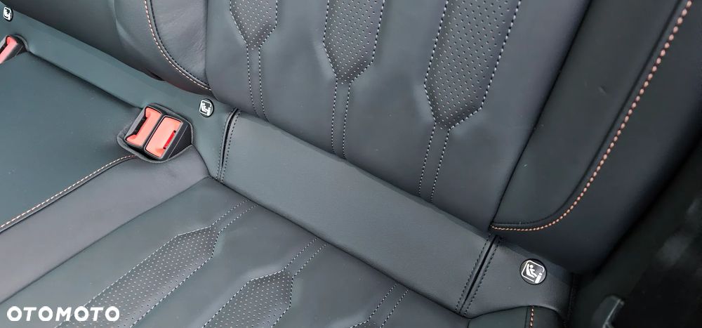 Cupra Formentor VZ 2.0 TSI 4Drive DSG - 17