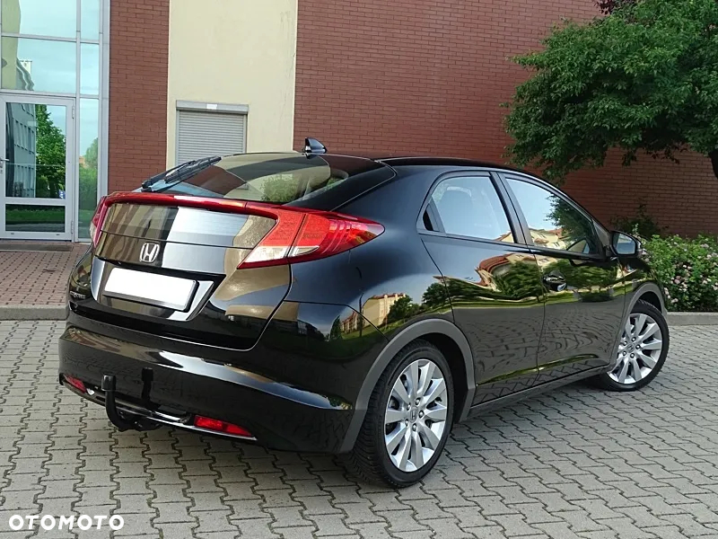 Honda Civic 1.4 i-VTEC Comfort Black Edition - 4