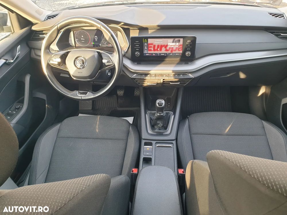 Skoda Octavia 2.0 TDI Ambition - 15