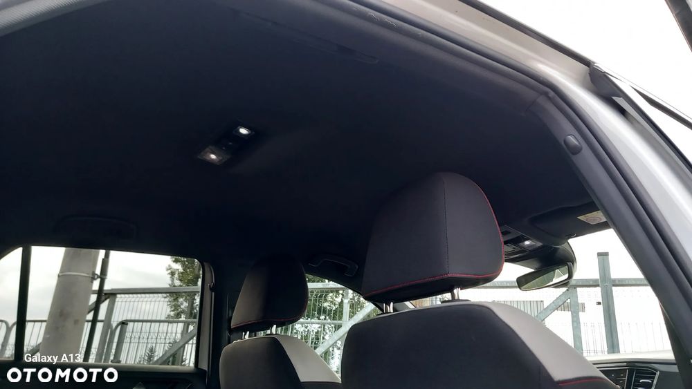 Volkswagen T-Roc 1.5 TSI ACT Premium - 28
