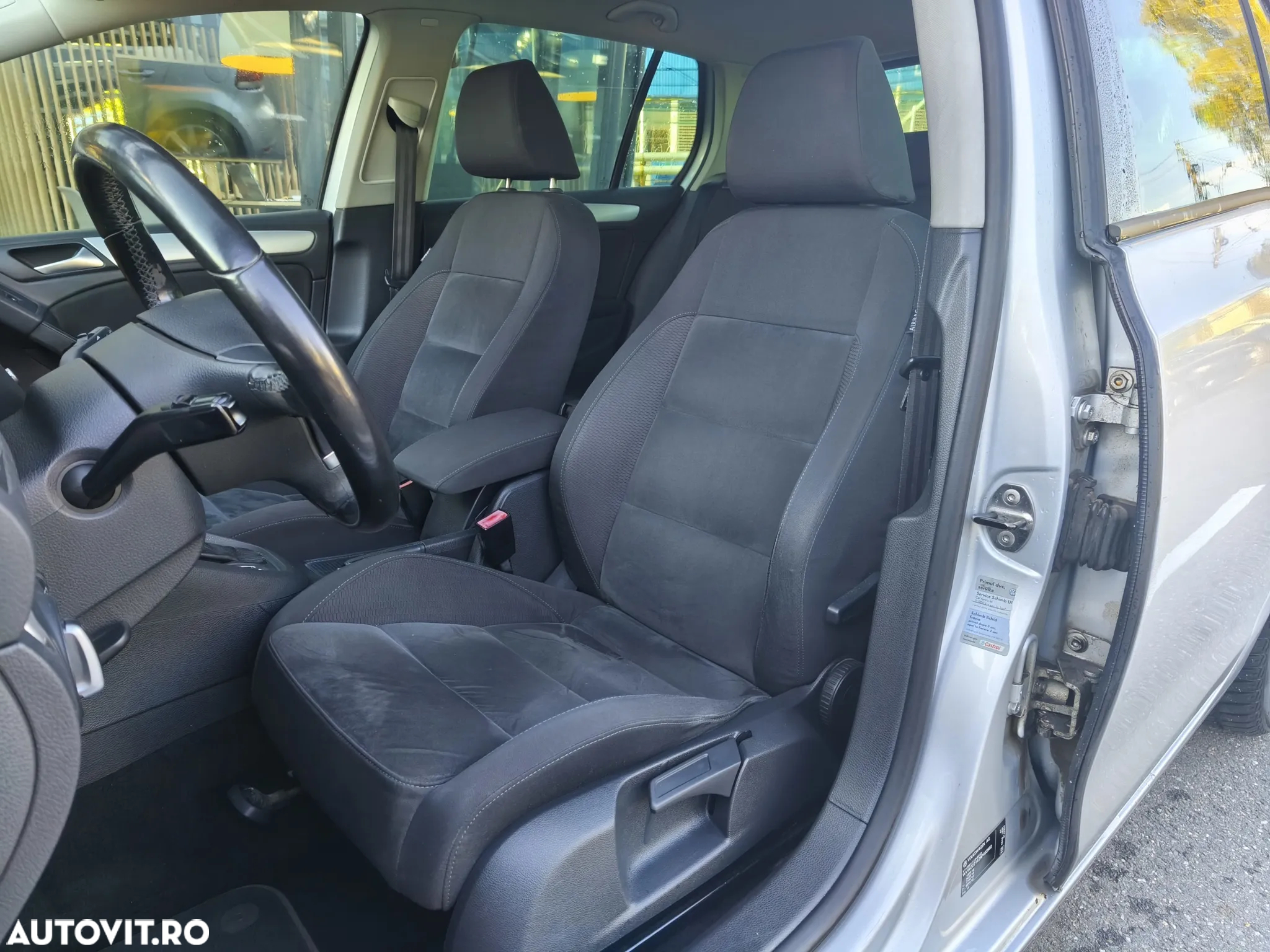 Volkswagen Golf 2.0 TDI Highline DSG - 12