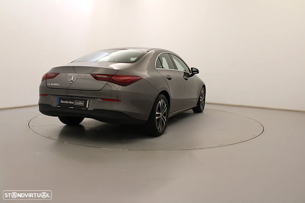 Mercedes-Benz CLA 180 - 7