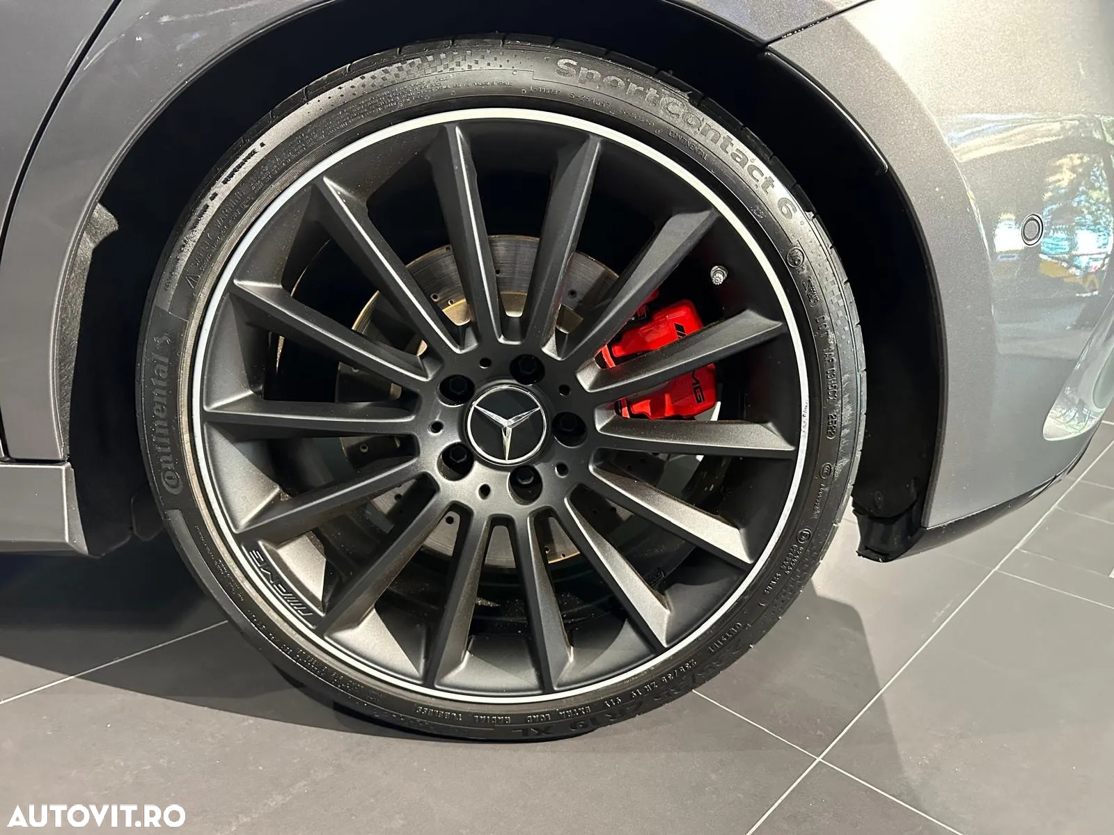 Mercedes-Benz A AMG 35 4MATIC MHEV 8G-DCT - 9