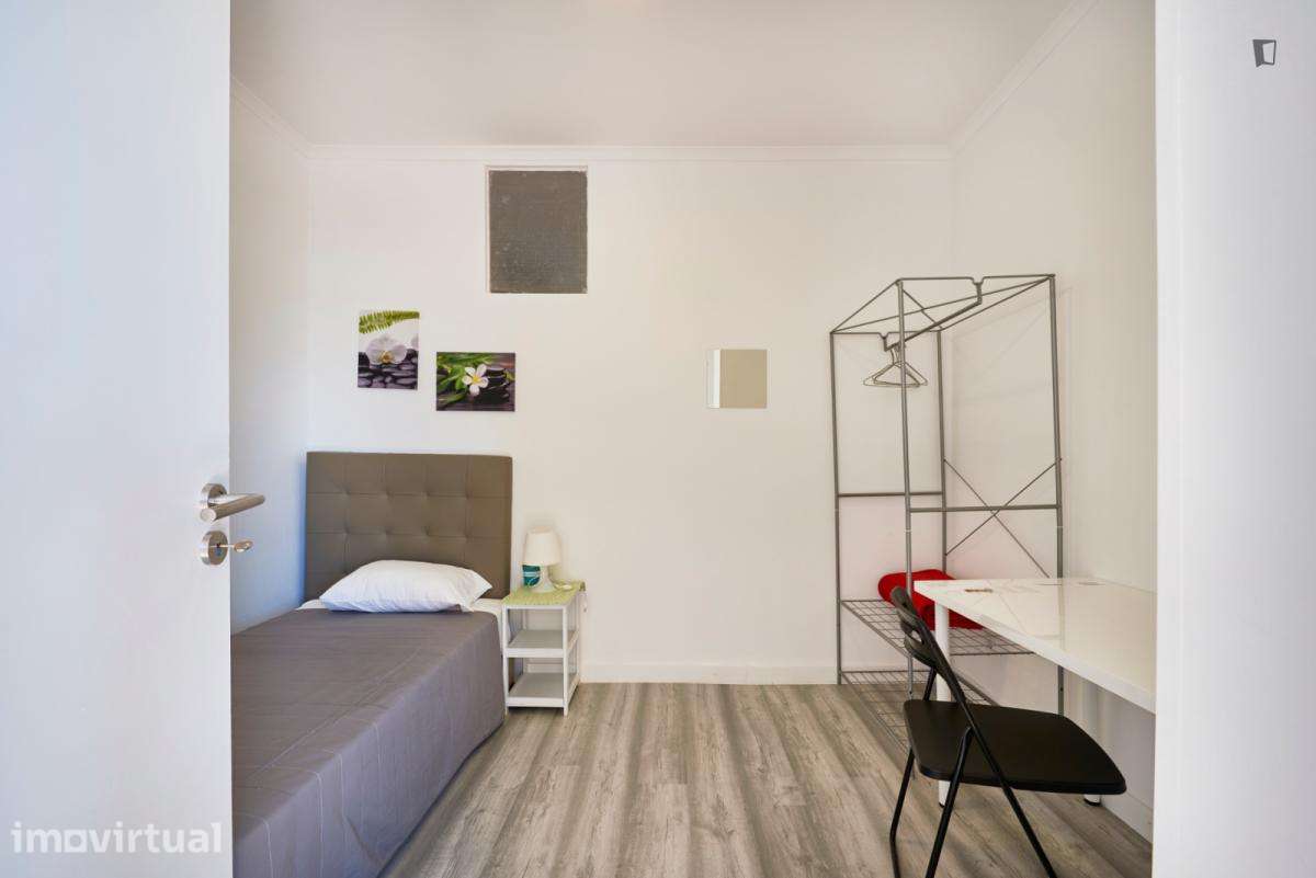 Quarto - localizado em Arroios Lisbon - Grande imagem: 2/41