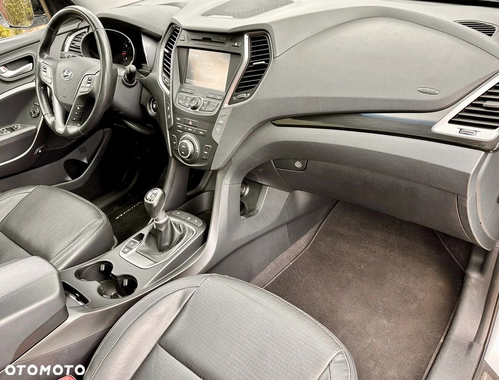 Hyundai Santa Fe - 5
