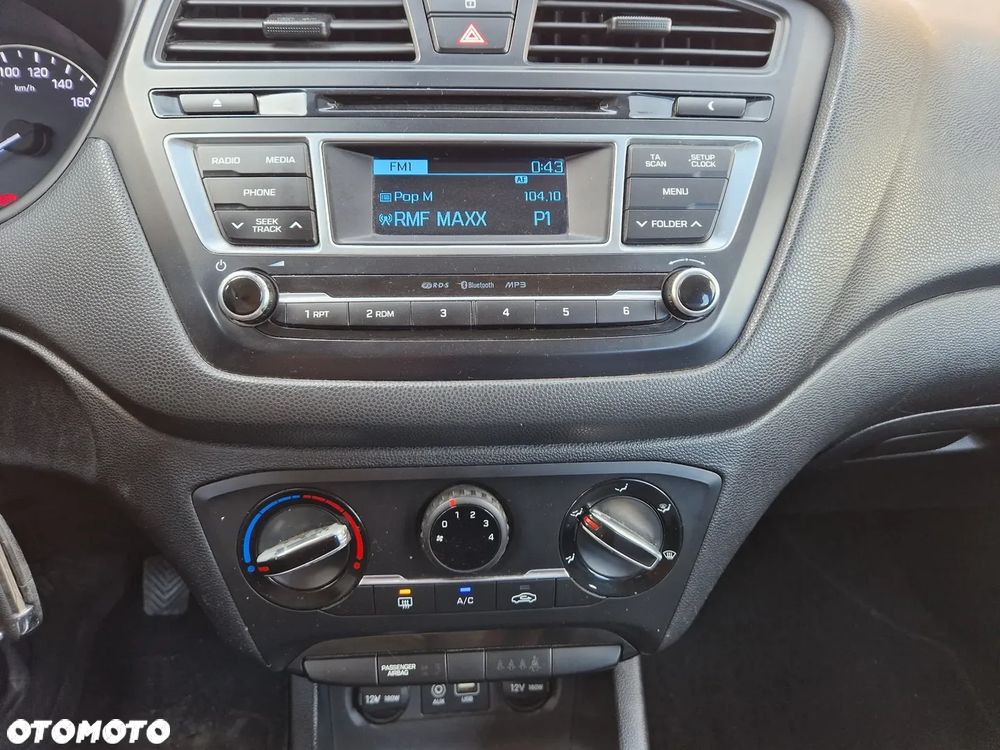 Hyundai i20 1.1 CRDi - 6