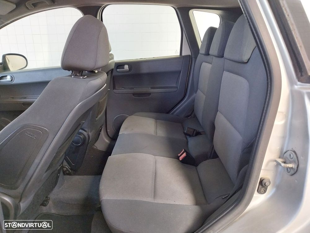 Mitsubishi Colt 1.1 Inform - 4