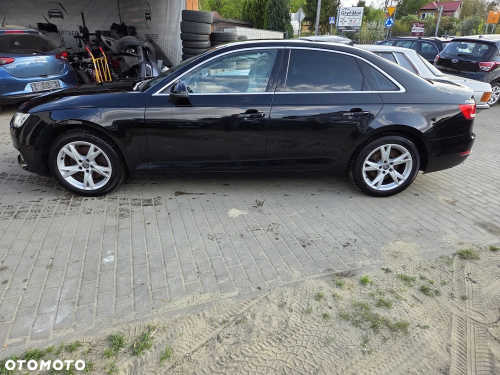Audi A4 Limousine 1.4 TFSI Sport - 16