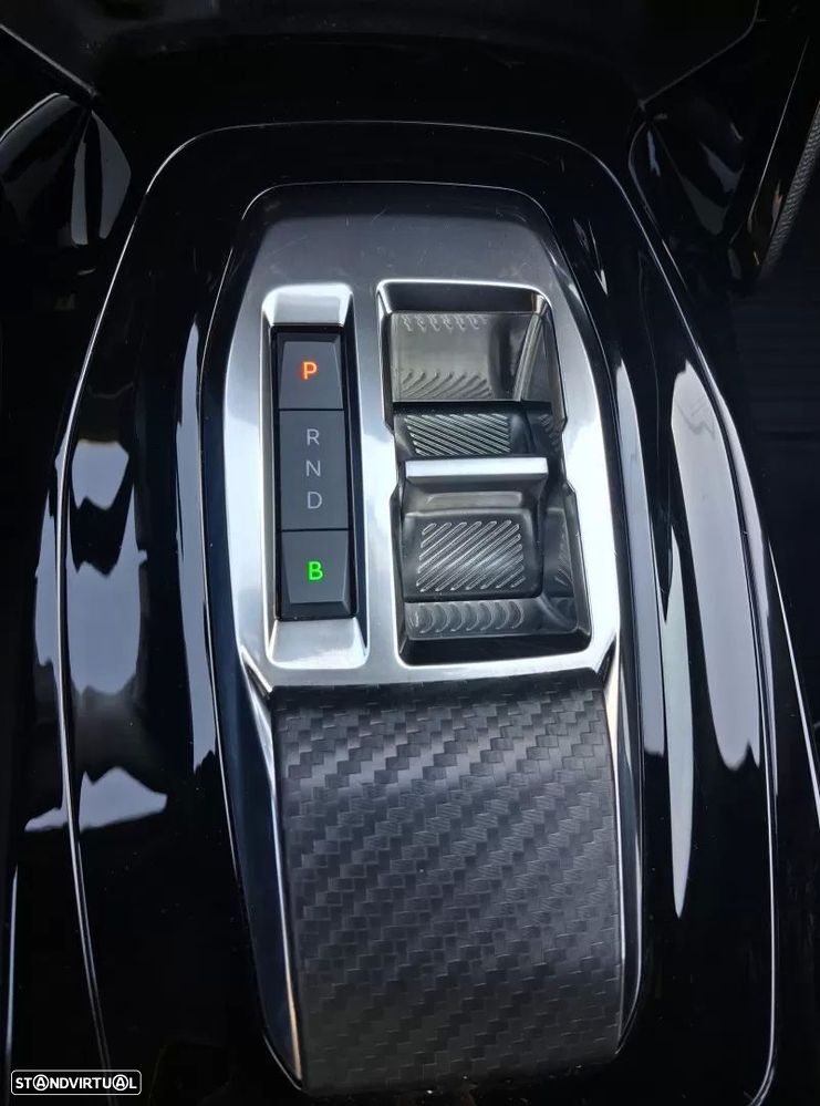 Peugeot e-2008 50 kWh Allure Pack - 15