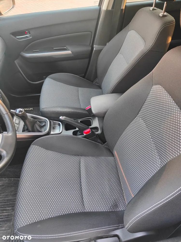 Suzuki Vitara 1.0 Boosterjet Premium 2WD - 20