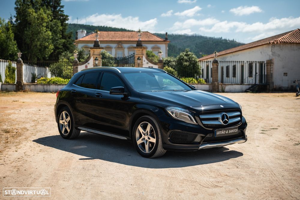 Mercedes-Benz GLA 220 CDi AMG Line 4-Matic - 16