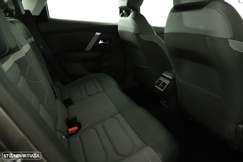 Citroën C4 1.2 PureTech Plus EAT8 - 23