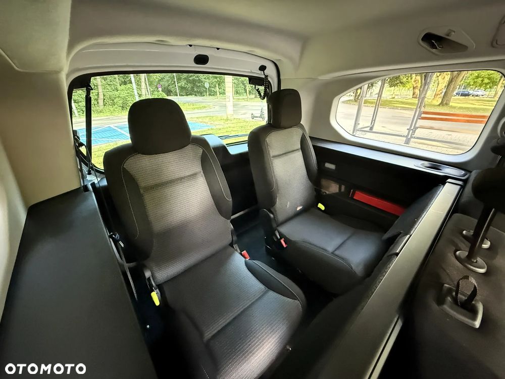 Toyota Proace City Verso Long 1.2 D-4T Family - 28