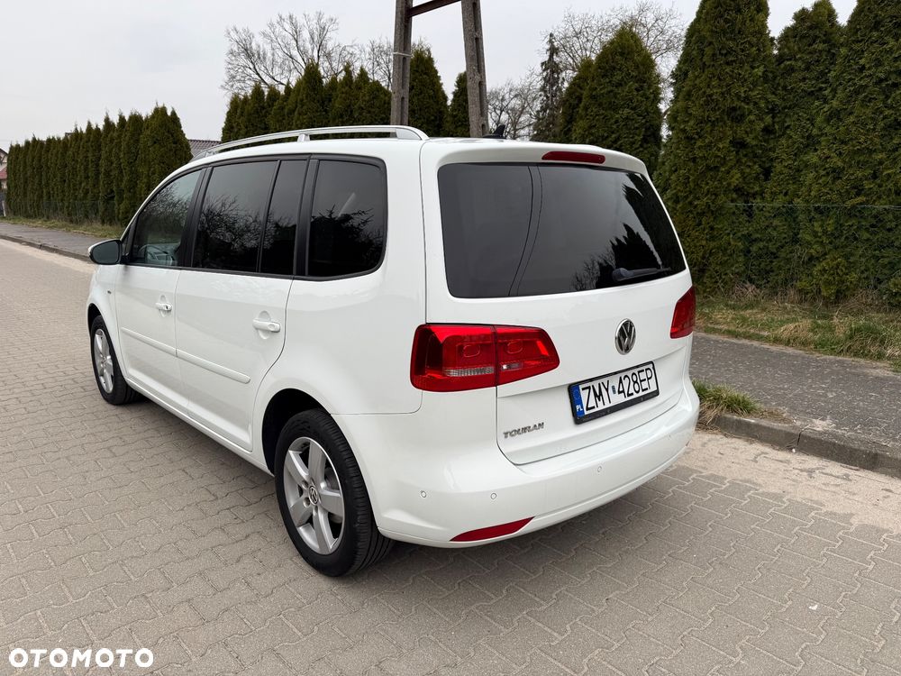 Volkswagen Touran 2.0 TDI DPF DSG Life - 4