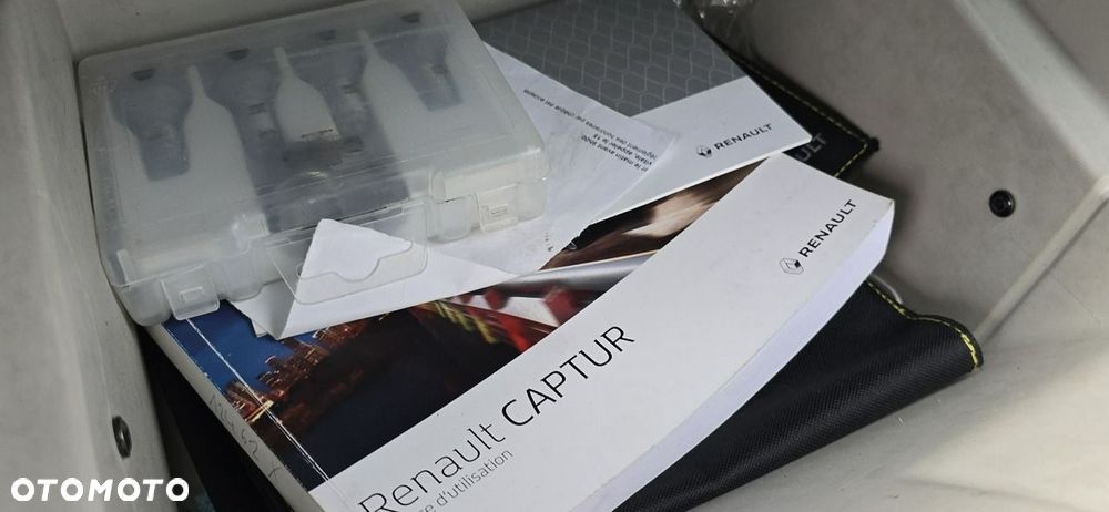 Renault Captur - 18