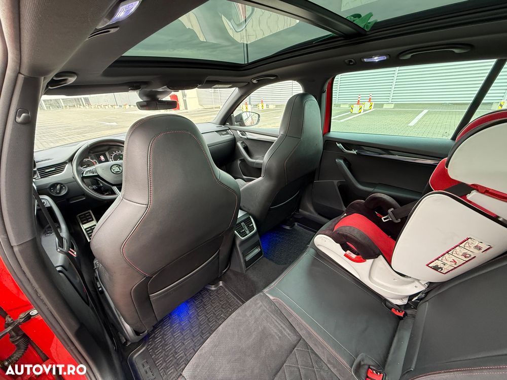 Skoda Octavia 2.0 TSI DSG RS 245 - 7