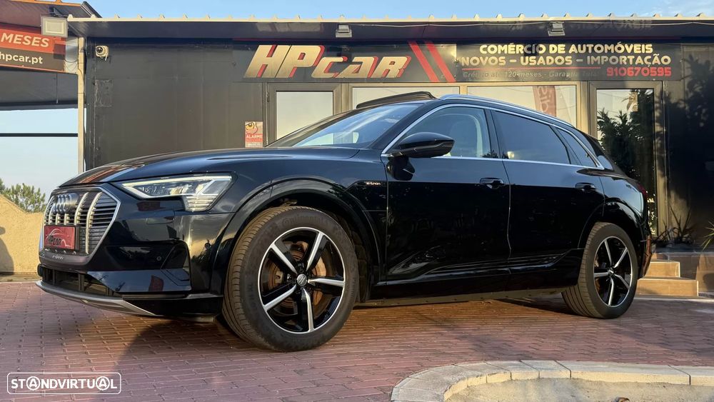 Audi e-tron - 30