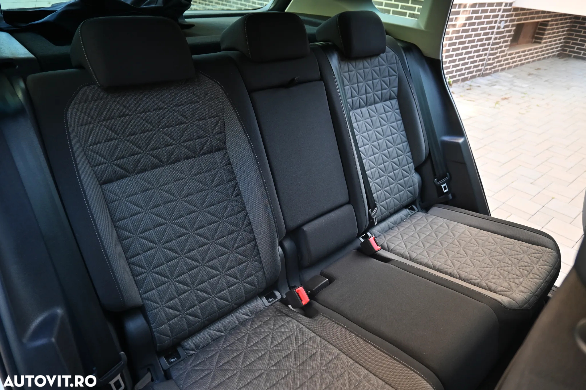 Volkswagen Tiguan 2.0 TDI SCR DSG 4Motion Elegance - 31