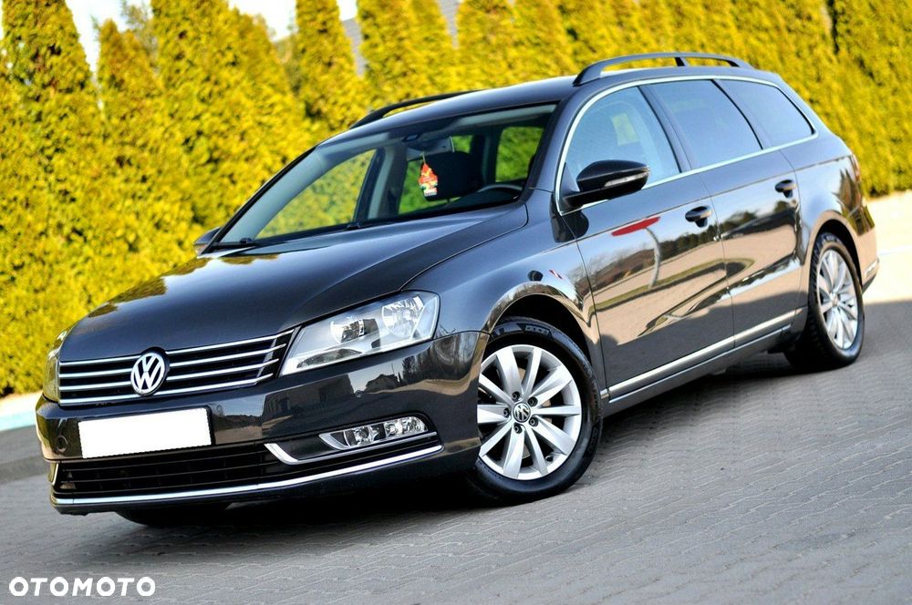 Volkswagen Passat - 2