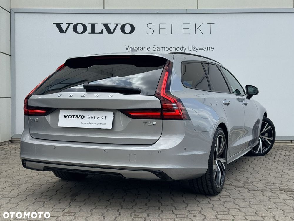 Volvo V90 T6 AWD Plug-In Hybrid Plus Dark - 9