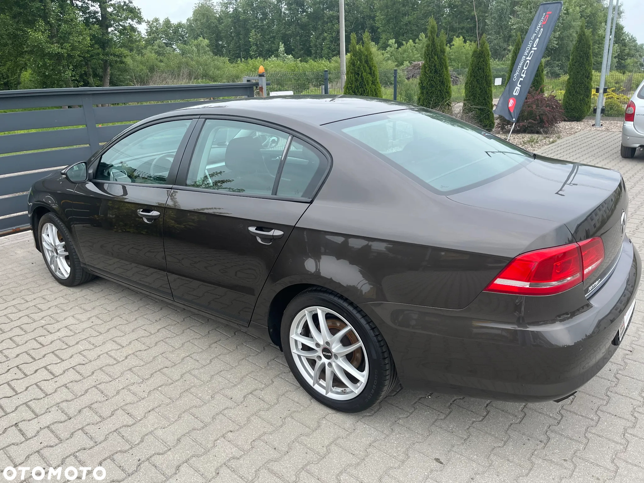 Volkswagen Passat 1.4 TSI BMT Comfortline - 8