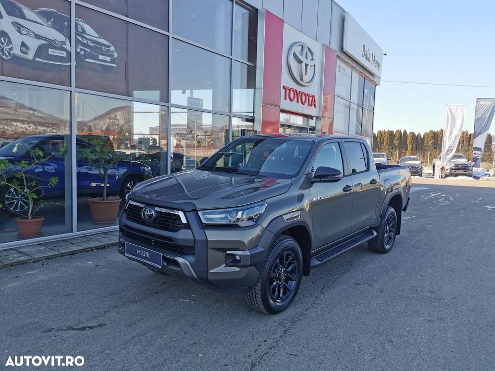 Toyota Hilux 2.8D 204CP 4x4 Double Cab AT Invincible - 5