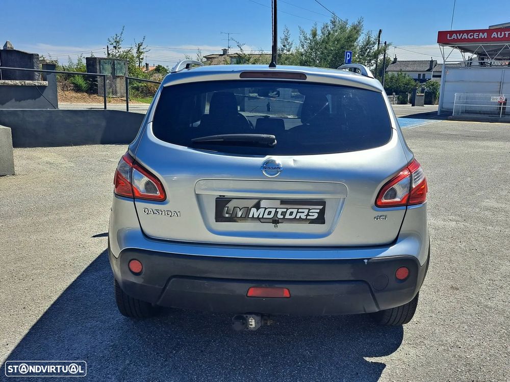 Nissan Qashqai 2.0 dCi 4 x 4 DPF Aut tekna - 12