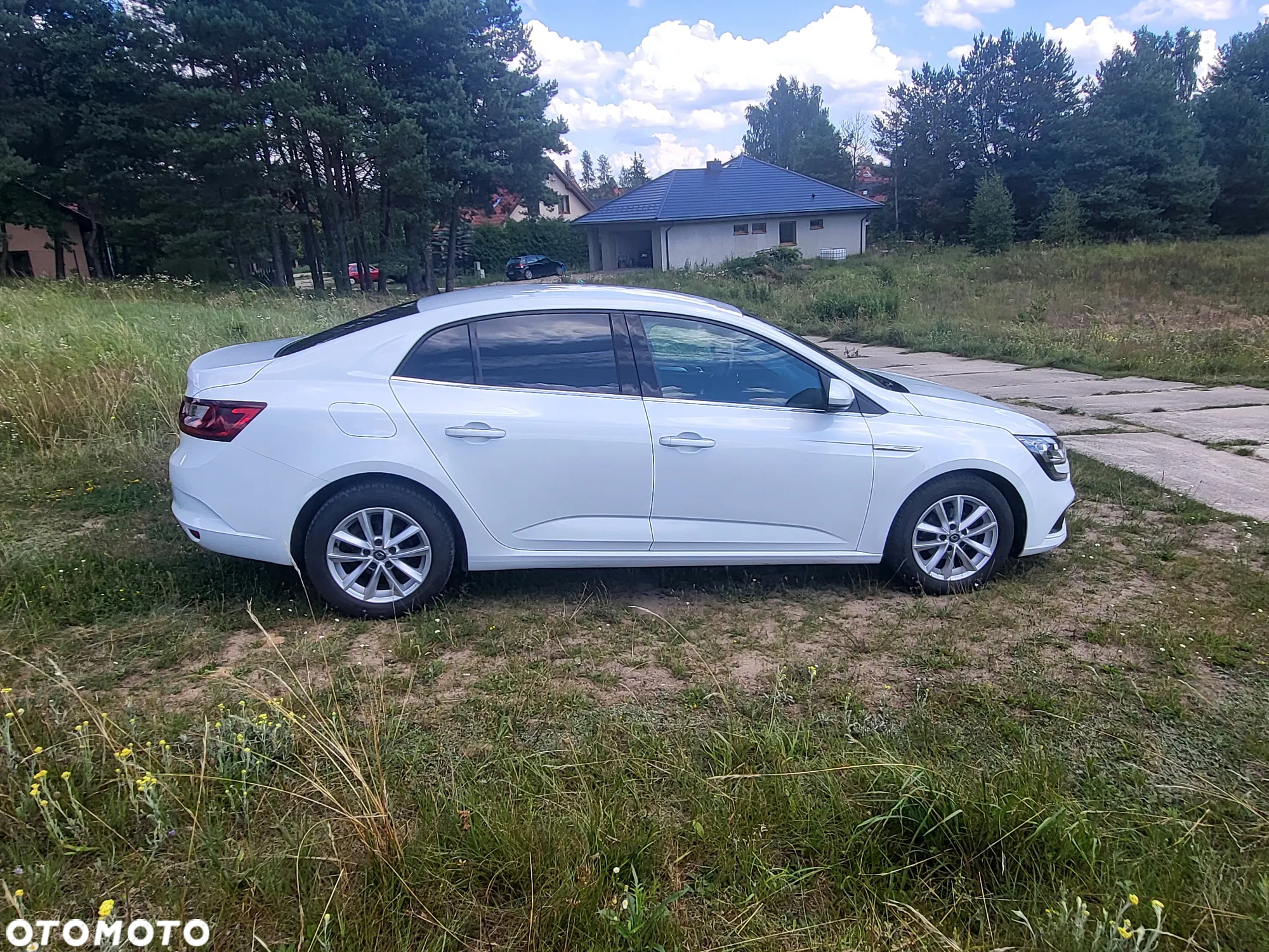 Renault Megane 1.6 SCe Intens - 10
