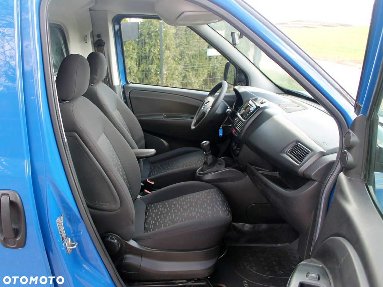Opel Combo - 25