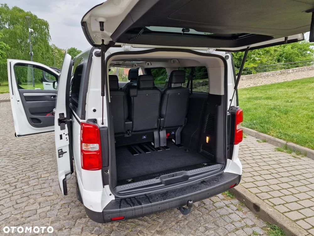 Toyota ProAce Kombi D-4D Medium 2,8t - 18