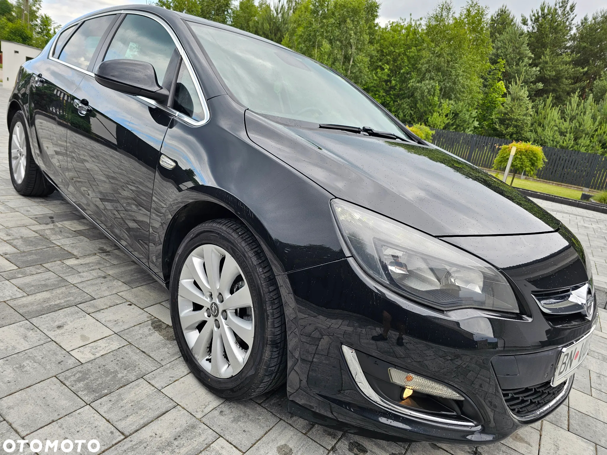 Opel Astra 1.4 Turbo Cosmo - 2