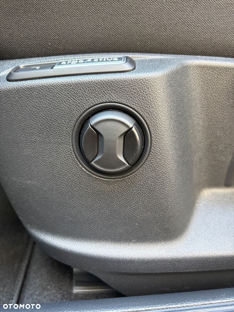 Volkswagen T-Roc 2.0 TDI Life Plus - 18