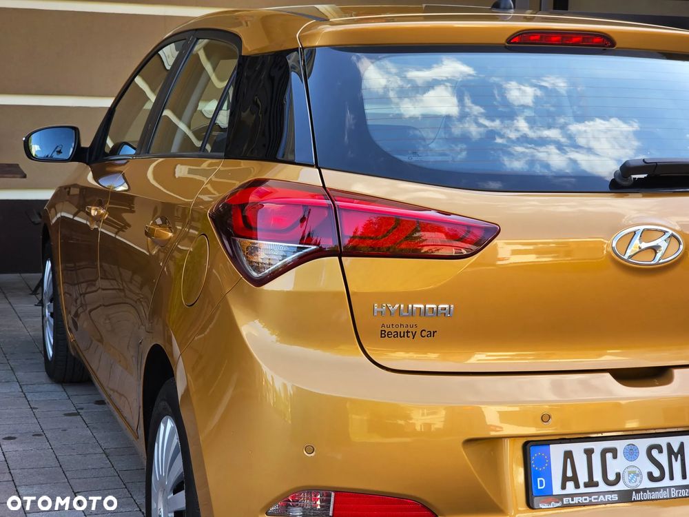 Hyundai i20 blue 1.2 YES Gold - 33