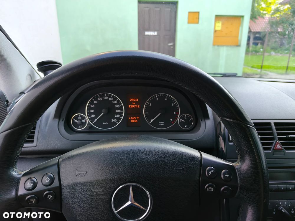 Mercedes-Benz Klasa A 160 BlueEfficiency - 2