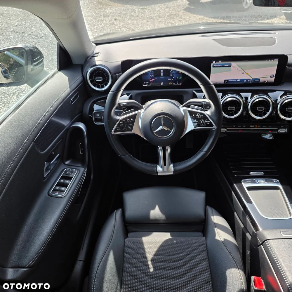 Mercedes-Benz CLA - 18