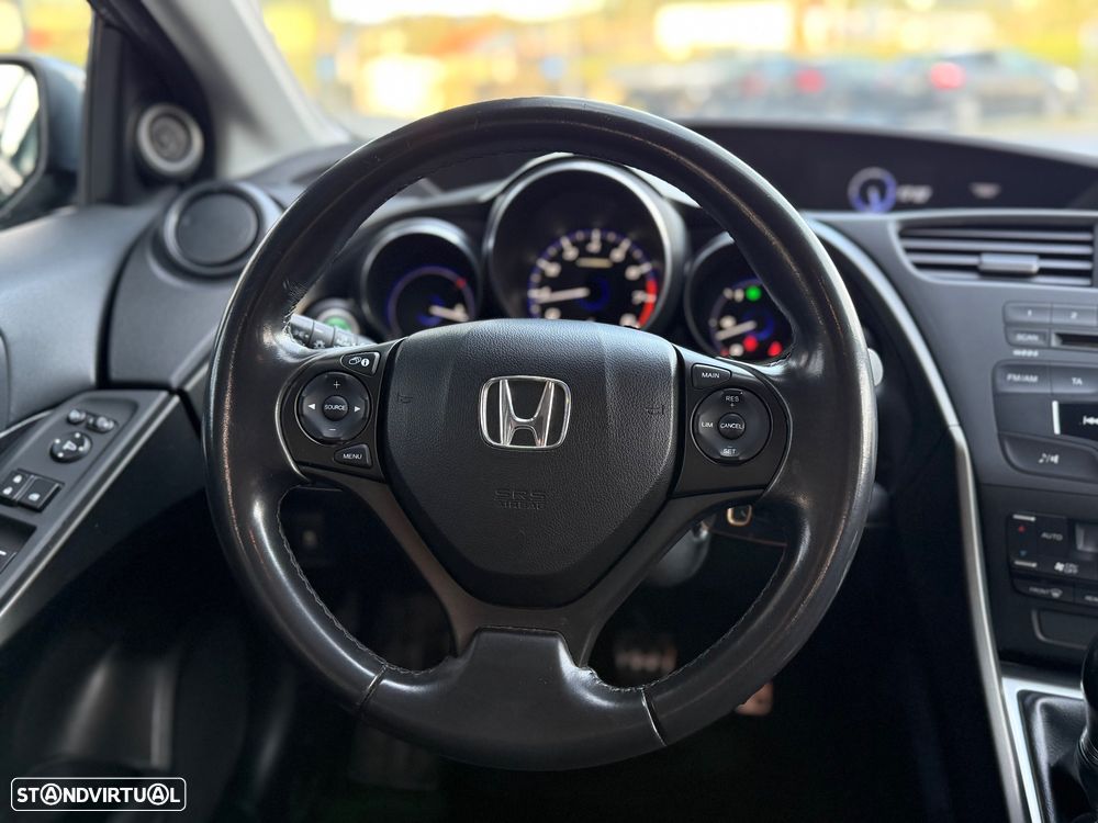 Honda Civic 1.4 i-VTEC - 18