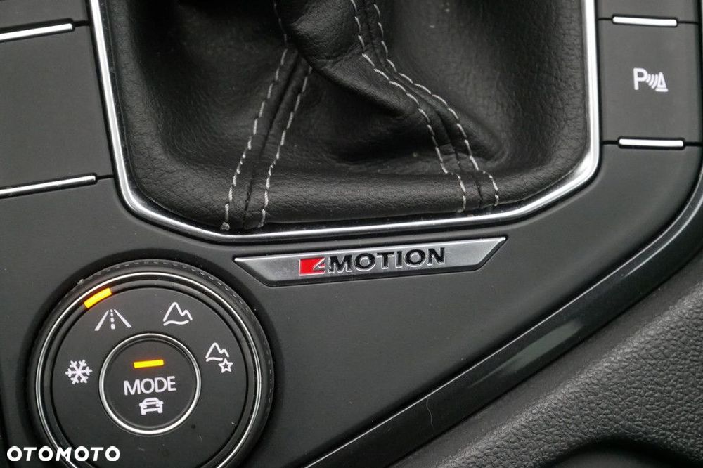 Volkswagen Tiguan 2.0 TSI 4Mot R-Line DSG - 26