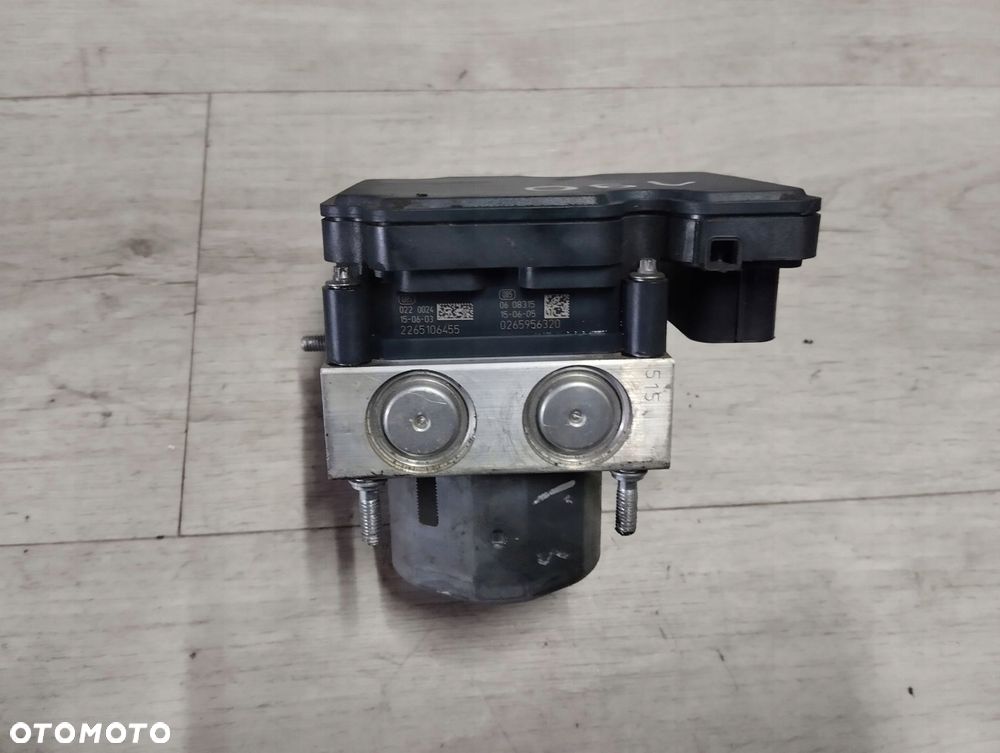 pompa abs renault twingo iii 14- 0265956320 - 2
