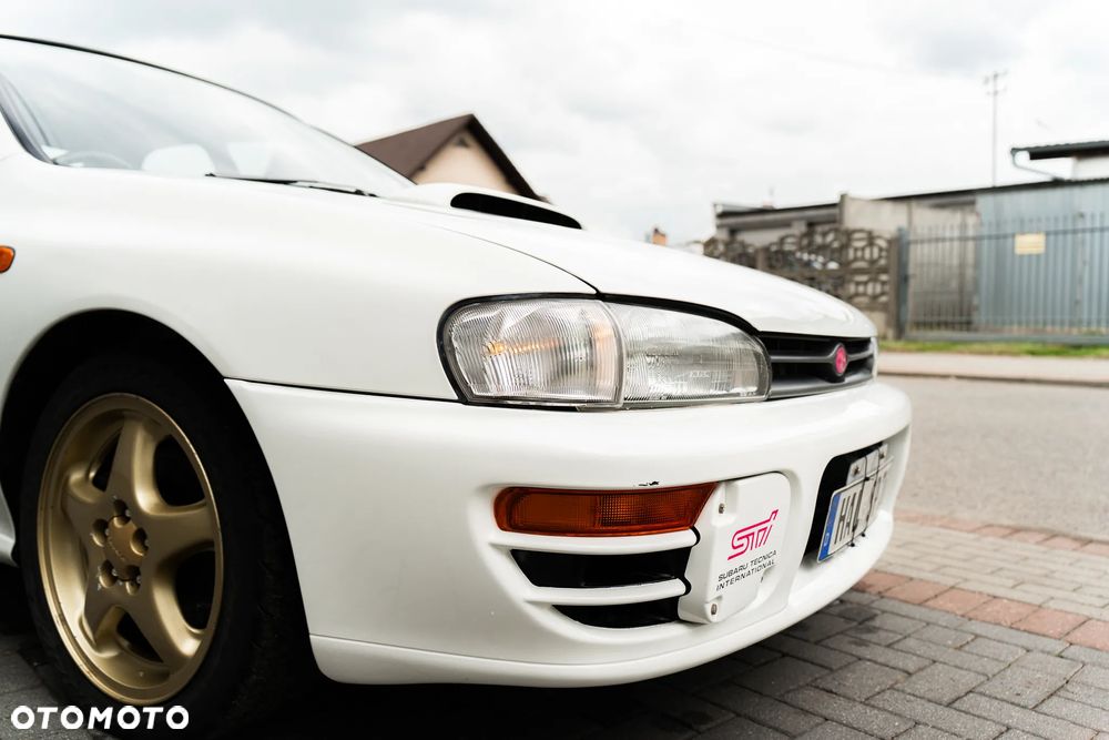 Subaru Impreza 2.0 GT - 27