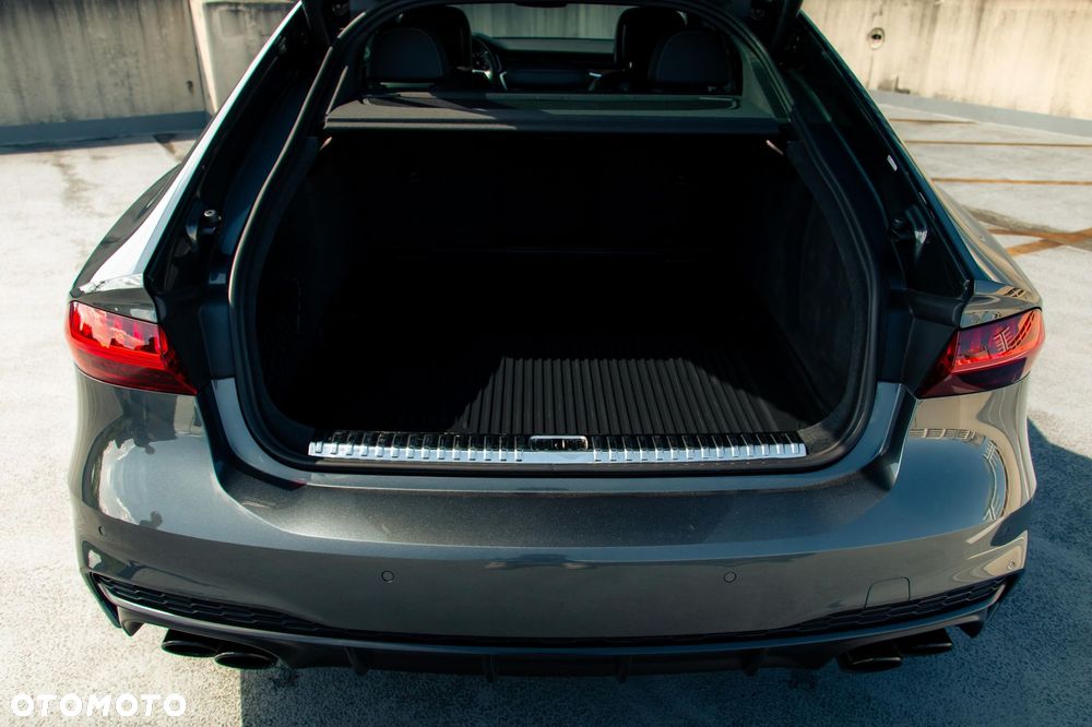 Audi A7 Sportback - 8