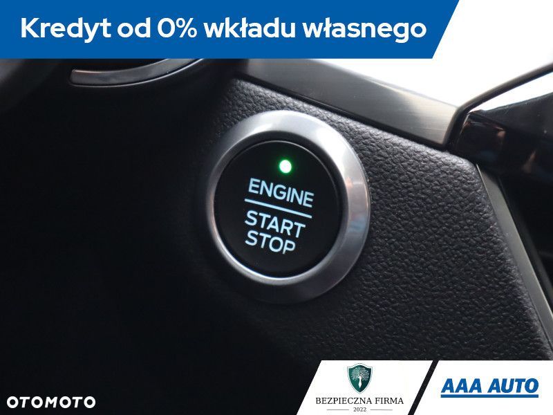 Ford Kuga - 24