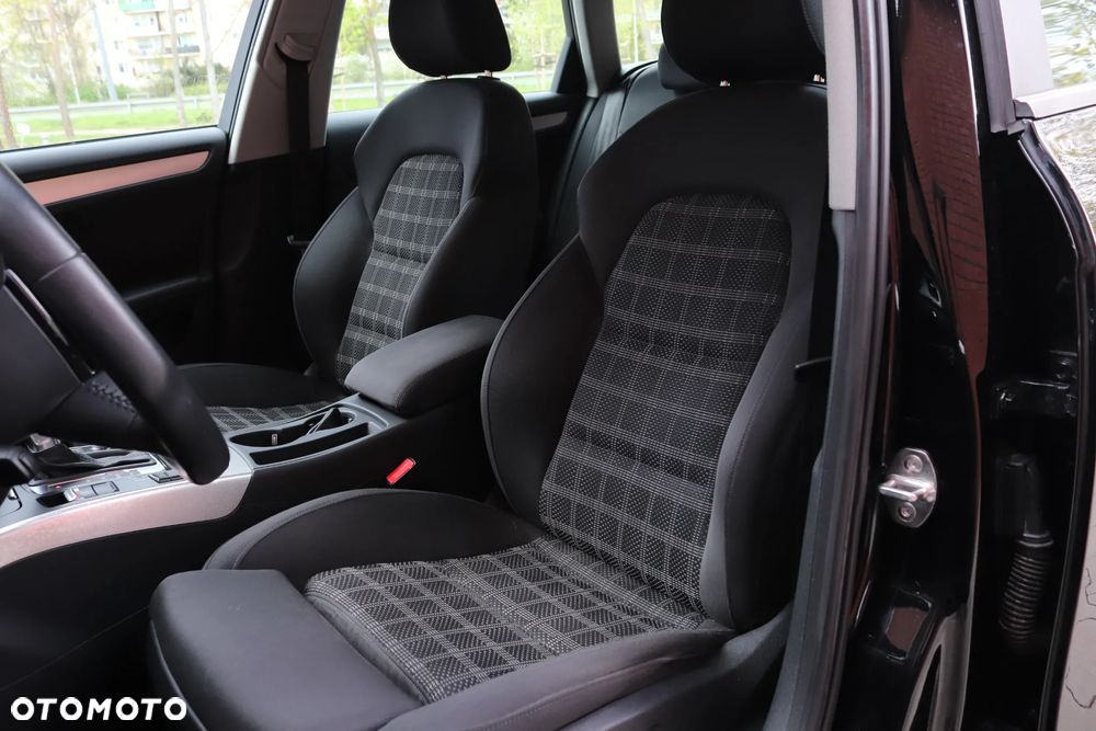 Audi A4 Avant 2.0 TDI DPF multitronic Ambiente - 15
