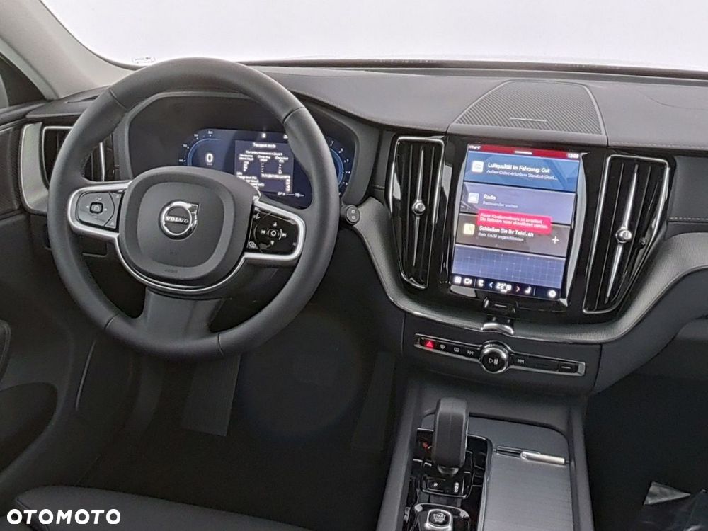 Volvo XC 60 B5 B AWD Ultra Dark - 8