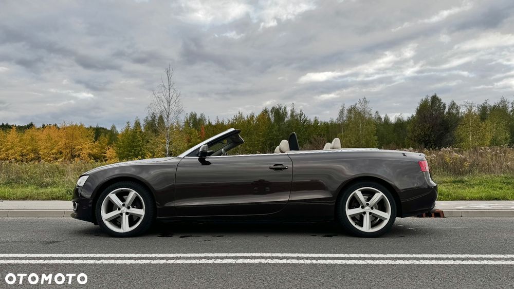 Audi A5 Cabrio - 16