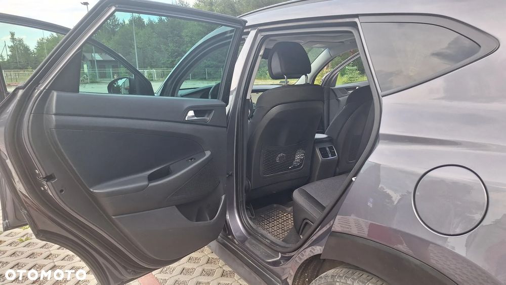 Hyundai Tucson 2.0 CRDi 2WD Trend - 21