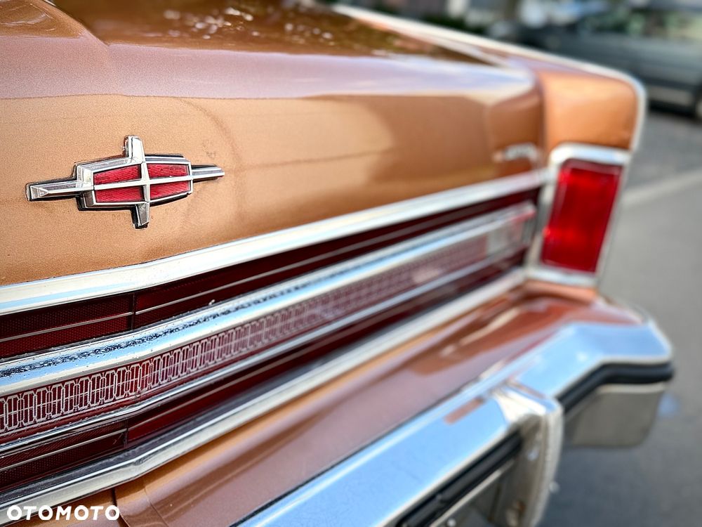 Lincoln Continental - 25