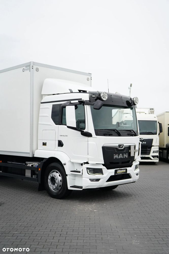 MAN TGM / 18.290 / ACC / EURO 6 / IZOTERMA + WINDA / 18 PALET / OTWIERANY BOK - 27