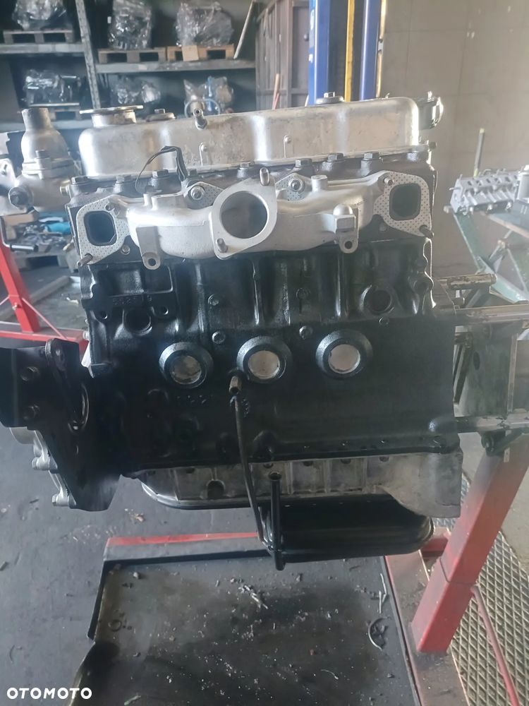 Silnik Isuzu C221 do wózka widłowego - 3