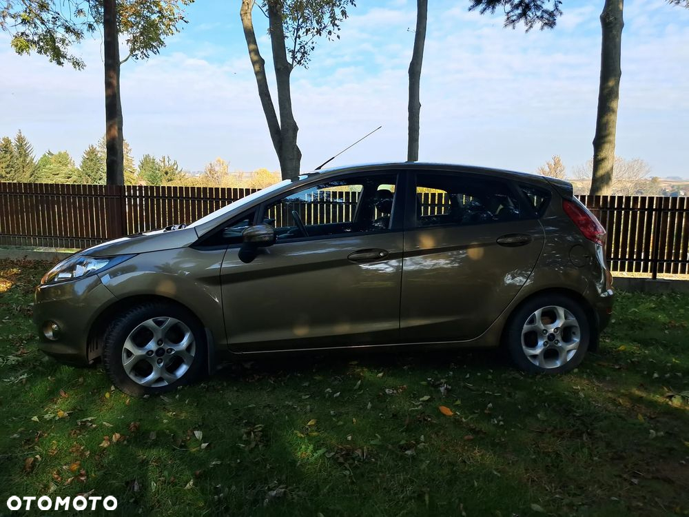 Ford Fiesta 1.25 Ghia - 4